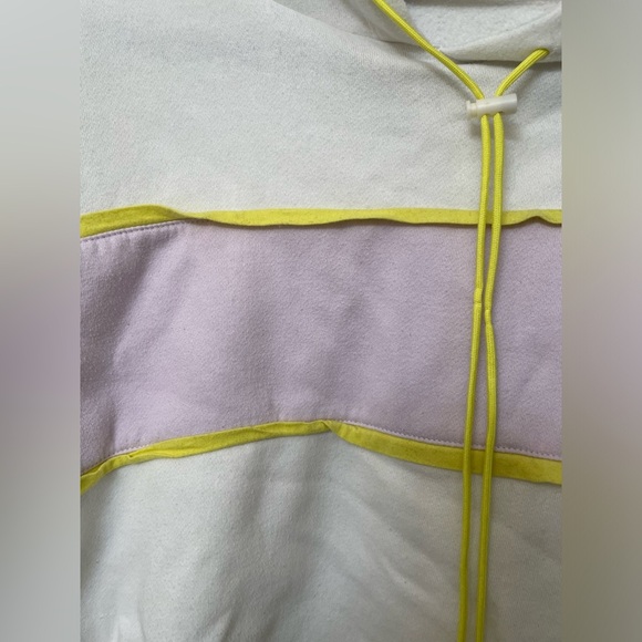 Wild fable cropped sweatshirt, size small - Picture 4 of 5